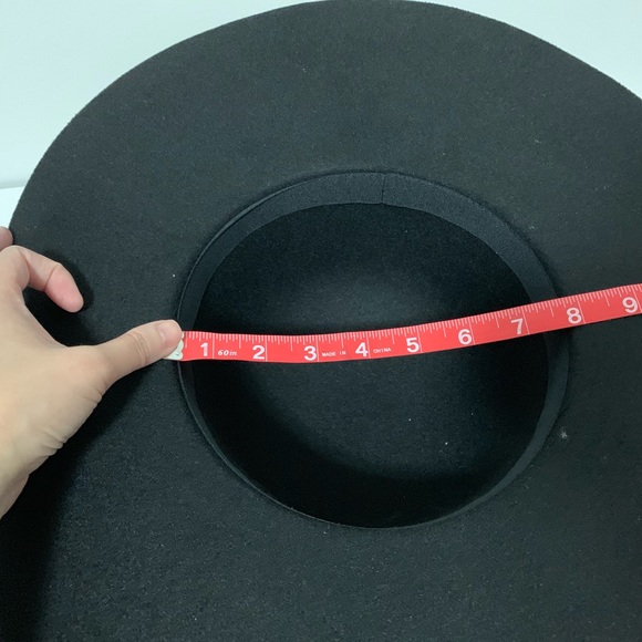 ❣️2/$45❣️ Black Floppy Hat With String-tie - Picture 2 of 3